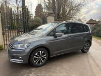 Gebraucht VW Touran IQ Drive 116 PS (85 kW) 2019 Grau Van / Kleinbus