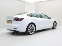 Usado Tesla Model 3 Performance 258 kW (351 HP) 2019 Branco Sedan