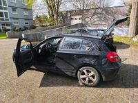 Gebraucht BMW 118 143 PS (105 kW) 2007 Schwarz Kleinwagen