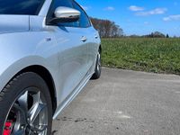 Używany Ford Focus ST-Line 125 KM (91 kW) 2020 Srebrny Sedan/Limuzyna