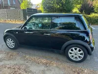 Gebraucht Mini ONE 90 PS (66 kW) 2003 Schwarz Kleinwagen