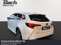 Neu Toyota Corolla 178 PS (130 kW) 2025 Platinum white Kombi