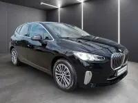 Gebraucht BMW 218 Active Tourer Luxury Line 136 PS (100 kW) 2023 Schwarz uni Van / Kleinbus