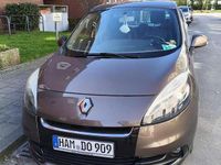 Gebraucht Renault Mégane Dynamique 110 PS (80 kW) 2013 Limousine