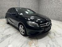 Gebraucht Mercedes A180 109 PS (80 kW) 2014 Schwarz Limousine