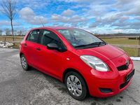 Gebraucht Toyota Yaris 69 PS (50 kW) 2009 Rot Kleinwagen