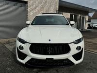 Gebraucht Maserati Levante 430 PS (316 kW) 2018 Weiß SUV
