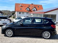 gebraucht BMW 225 Active XE Tourer Allrad Navi 8 fach