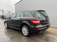Gebraucht Mercedes R300 190 PS (139 kW) 2013 Schwarz Van / Kleinbus