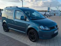 Używany VW Caddy 140 KM (102 kW) 2015 Zielony Minivan