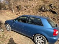 Gebraucht Audi A3 Ambiente 101 PS (74 kW) 2001 Blau Kleinwagen
