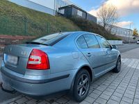Gebraucht Skoda Octavia 2005 Grau Limousine