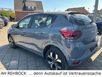 Neu Dacia Sandero Expression 91 PS (66 kW) 2025 Grau Kleinwagen