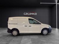 Gebraucht VW Caddy 102 PS (75 kW) 2022 Candyweiß Van / Kleinbus