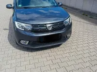 Gebraucht Dacia Sandero Comfort 101 PS (74 kW) 2020 Grau Limousine