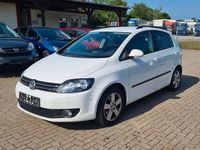 Gebraucht VW Golf VI Team 80 PS (58 kW) 2011 Candyweiß Kleinwagen