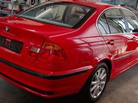 Gebraucht BMW 328 193 PS (141 kW) 1999 Rot Limousine
