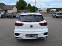 Gebraucht MG ZS Comfort 106 PS (77 kW) 2023 Weiß SUV