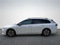 Gebraucht VW Golf VIII Goal 150 PS (110 kW) 2024 Weiß Kombi
