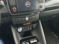 Second-hand Nissan Leaf Tekna 110 kW (150 CP) 2018 Negru Hatchback