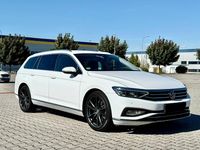 Gebraucht VW Passat 400 PS (294 kW) 2021 Weiß Kombi