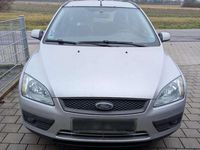 Gebraucht Ford Focus Titanium 101 PS (74 kW) 2006 Silber Kombi