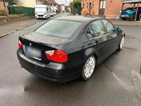 Gebraucht BMW 320 150 PS (110 kW) 2006 Schwarz Limousine