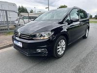 Gebraucht VW Touran Comfortline 150 PS (110 kW) 2016 Schwarz Van / Kleinbus
