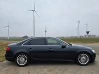 Gebraucht Audi A4 Ambiente 150 PS (110 kW) 2015 Blau Limousine