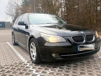 Gebraucht BMW 530 332 PS (244 kW) 2008 Schwarz Kombi