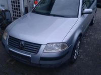 Gebraucht VW Passat 131 PS (96 kW) 2002 Grau Kombi