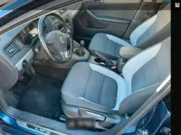 Gebraucht VW Jetta 105 PS (77 kW) 2014 Blau Limousine