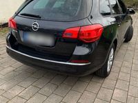 gebraucht Opel Astra Sports Tourer