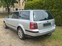 Gebraucht VW Passat 130 PS (95 kW) 2003 Silber Kombi
