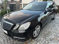 Usata Mercedes E200 184 CV (135 kW) 2011 Nero Station wagon