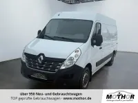 Używany Renault Master 110 KM (80 kW) 2017 Biały Sedan/Limuzyna