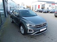 Gebraucht VW T-Roc Style 150 PS (110 kW) 2022 Grau SUV