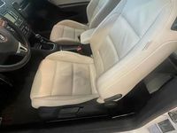 Gebraucht VW Golf Cabriolet 160 PS (117 kW) 2012 Weiß Cabrio