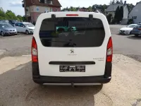 Gebraucht Peugeot Partner Tepee Outdoor 120 PS (88 kW) 2018 Weiß Van / Kleinbus