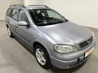Gebraucht Opel Astra 90 PS (66 kW) 2009 Lichtsilber Kombi