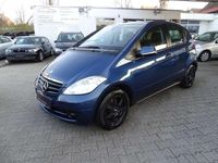 Gebraucht Mercedes A150 Classic 95 PS (69 kW) 2009 Lotusblau  metalliclack Limousine