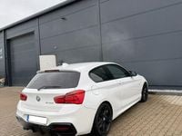 Gebraucht BMW 135 326 PS (239 kW) 2016 Weiß Kleinwagen