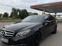 Gebraucht Mercedes E220 170 PS (125 kW) 2013 Schwarz Kombi