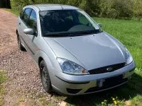 Second-hand Ford Focus 100 CP (73 kW) 2004 Argintiu Berlinǎ