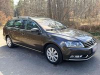 Gebraucht VW Passat Highline 140 PS (102 kW) 2013 Braun Kombi