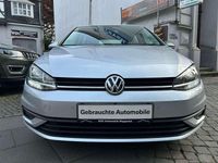 Gebraucht VW Golf VIII Trendline 116 PS (85 kW) 2020 Reflexsilber metallic Limousine