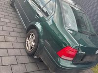 Gebraucht VW Bora 100 PS (73 kW) 1999 Grün Limousine