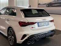 Gebraucht Audi S3 Sport 333 PS (244 kW) 2024 Weiß Limousine