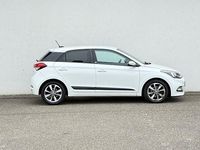 Gebraucht Hyundai i20 Passion 120 PS (88 kW) 2016 Weiß Kleinwagen