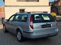 Gebraucht Ford Mondeo Ghia 145 PS (106 kW) 2005 Silber Kombi